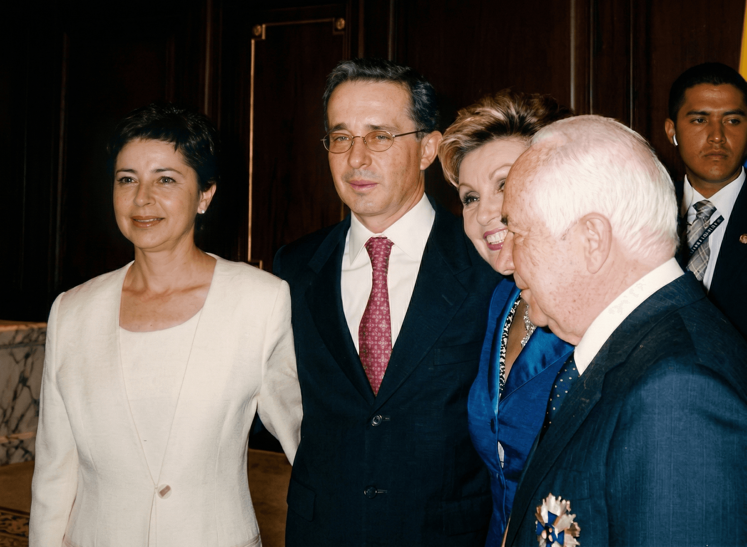 Ceremonia de la Cruz de Boyacá — con Álvaro Uribe Vélez