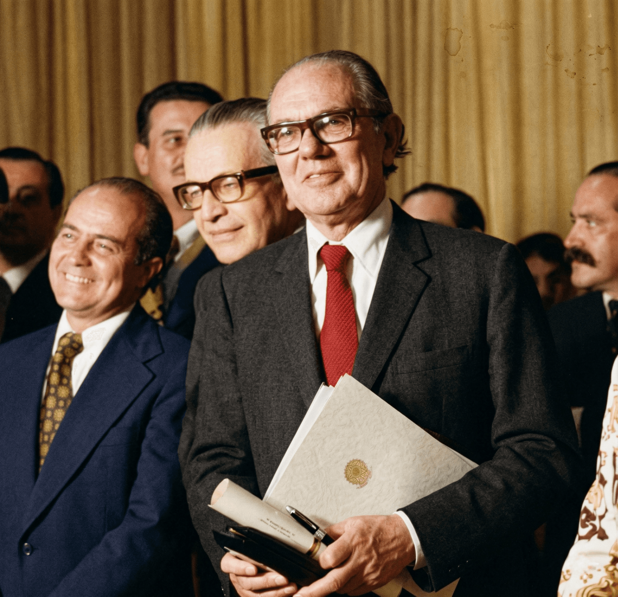 Jaime R. Echavarría como Gobernador de Antioquia con el Presidente Alfonso López Michelsen
